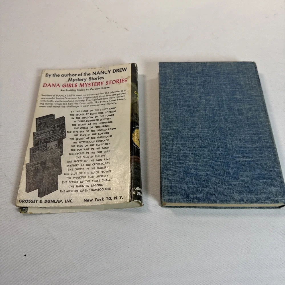 Vintage‎ Nancy Drew #30 The Clue of the Velvet Mask HC/DJ Carolyn Keene Grosset